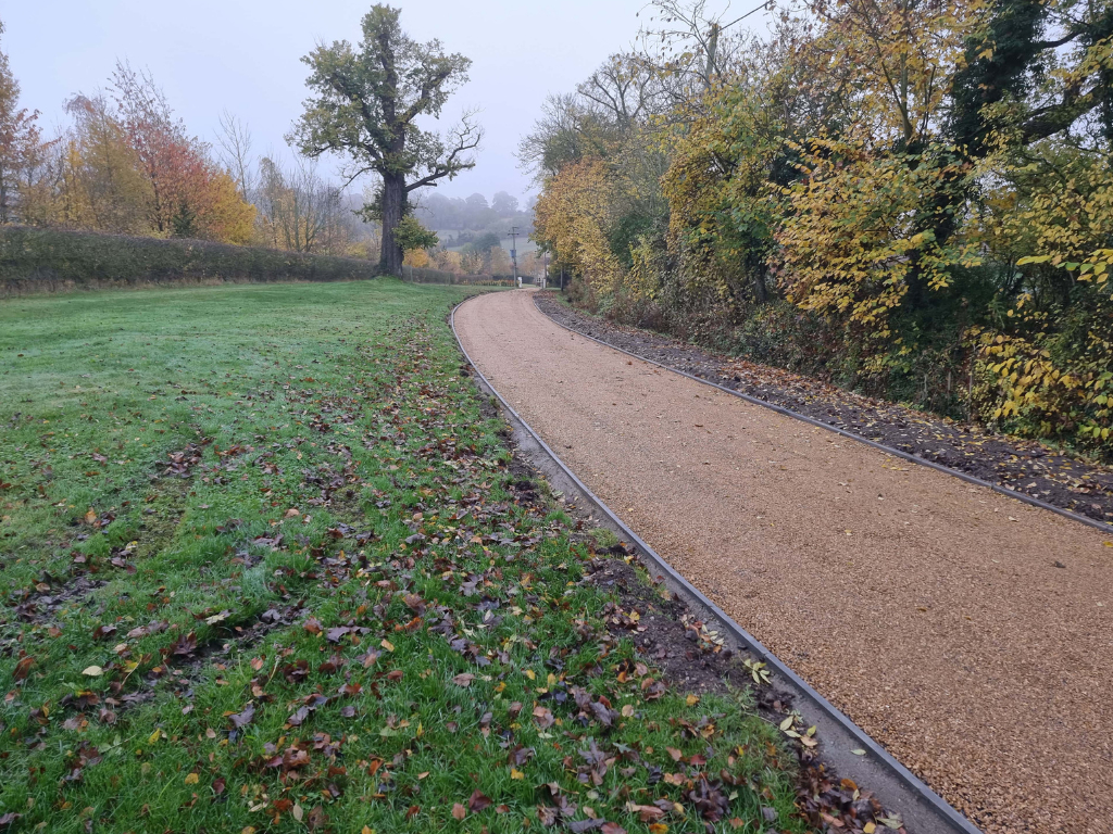 This is a large driveway which has just had a tar and chip driveway installed on by Newmarket Driveway Surfacing